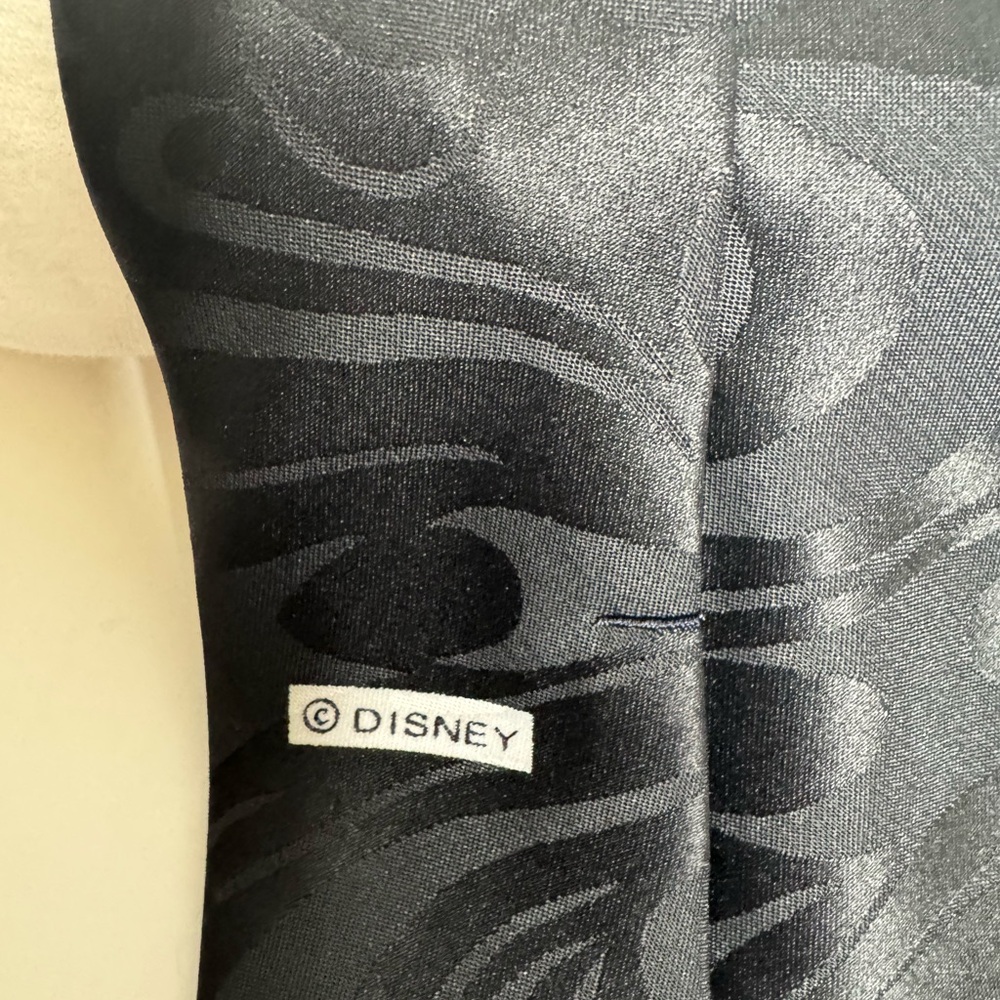 Disney Mickey Unlimited 100% polyester Tie by Balancine Inc, The Tie Works. (A) - Picture 5 of 6